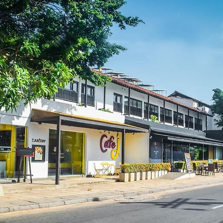 City Beds Negombo Exterior foto